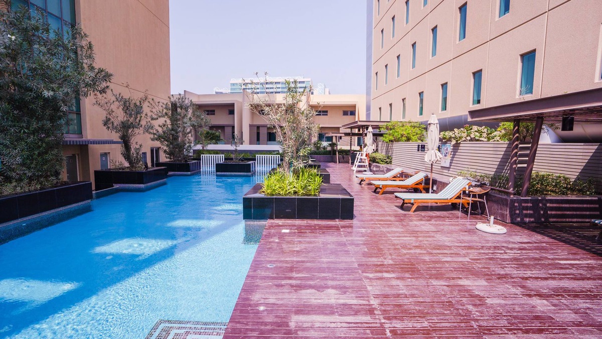 Al Raha Beach Apartment | Nasma Holiday Homes - Al Sana 1