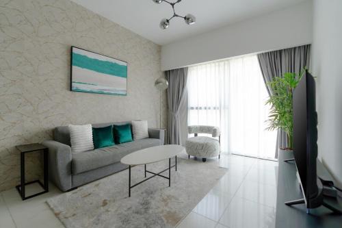 DIFC Apartment | Nasma - Sleek Studio in Heart of Dubai Financial Hub