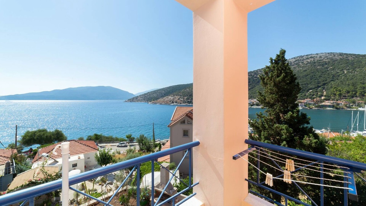 Agia Efimia Apartment | Natassa Apartments, 2 Bedrooms 30m from sea