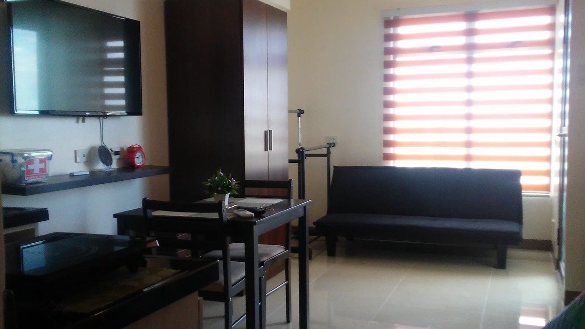 Mabolo Apartment | Natchel's Place at MGF
