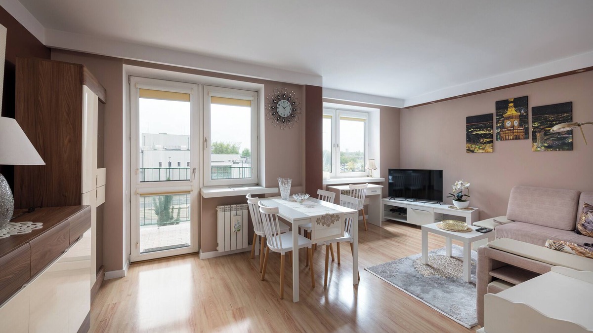 Praga Poludnie Apartment | National Stadium Comfy Apartment