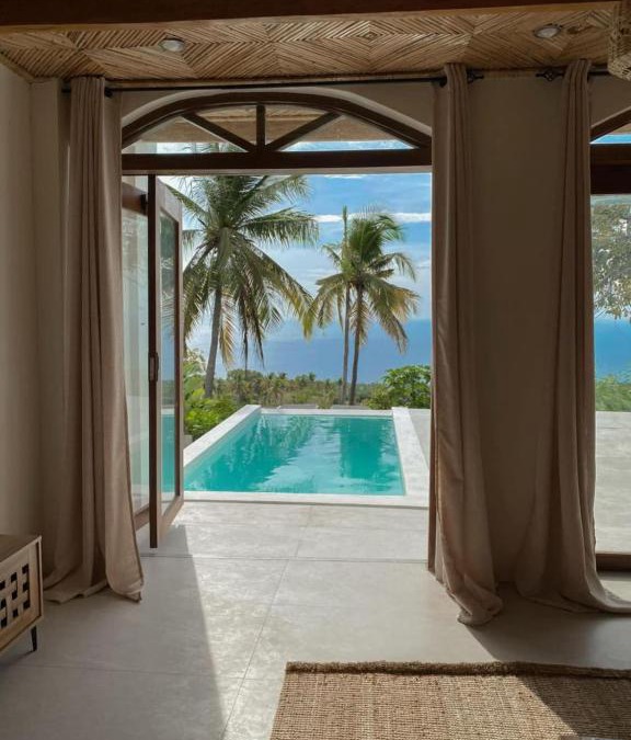 Oslob Villa | Native Villa with Pool at Kalumo