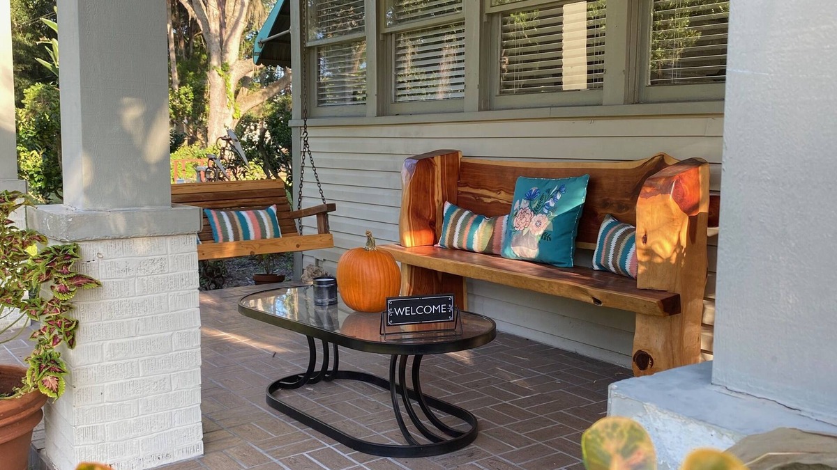 Yankeetown Cottage | Nature Coast Inn and Cottages