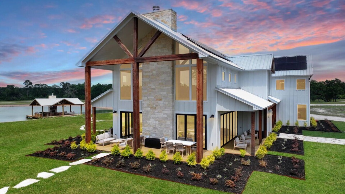 Grimes County Apartment | Nature, Comfort, Elegance: 162 Acre Ranch-Resort