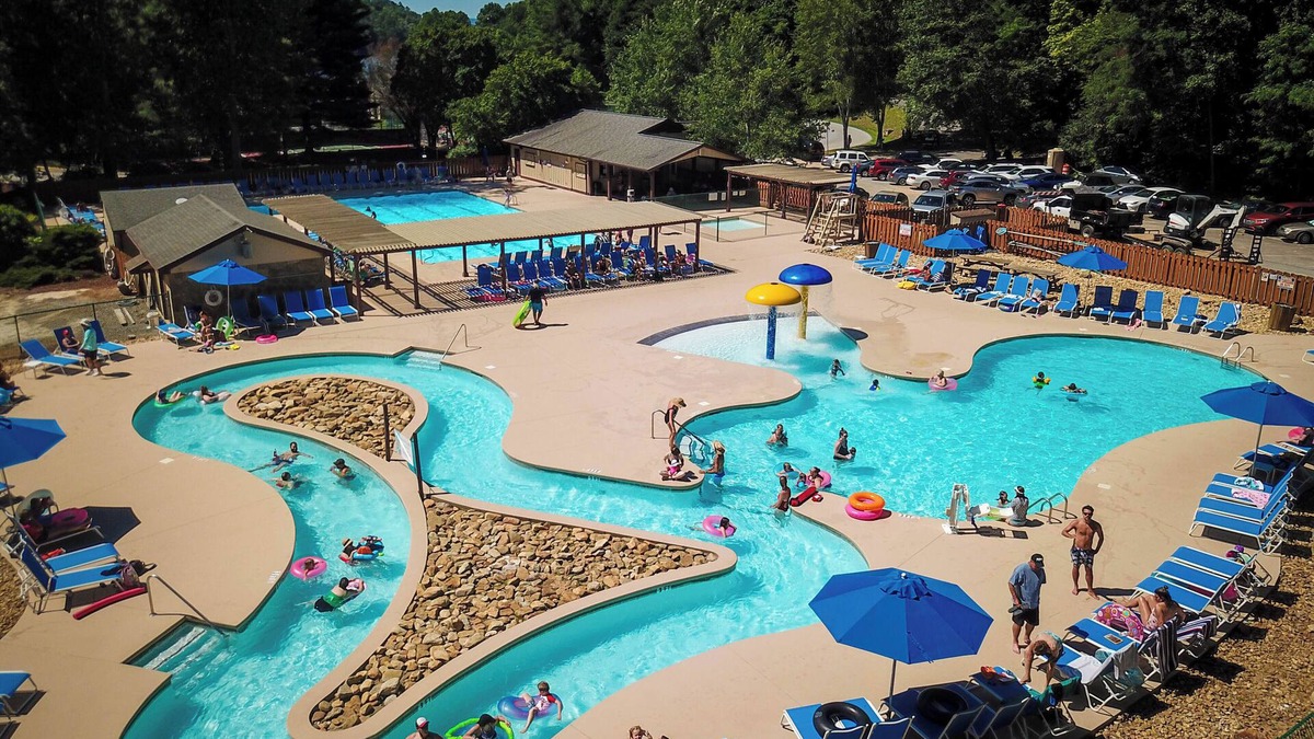 Lake Lure Condo | Nature Escape w/Resort Amenities, Sleeps 4