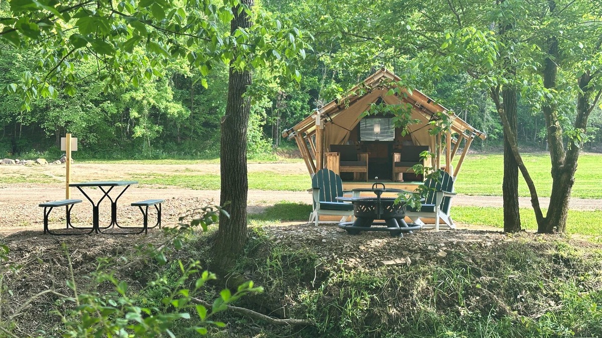 Newport RV Rental | Nature Retreat: Cozy tent|HVAC|Spa Bath