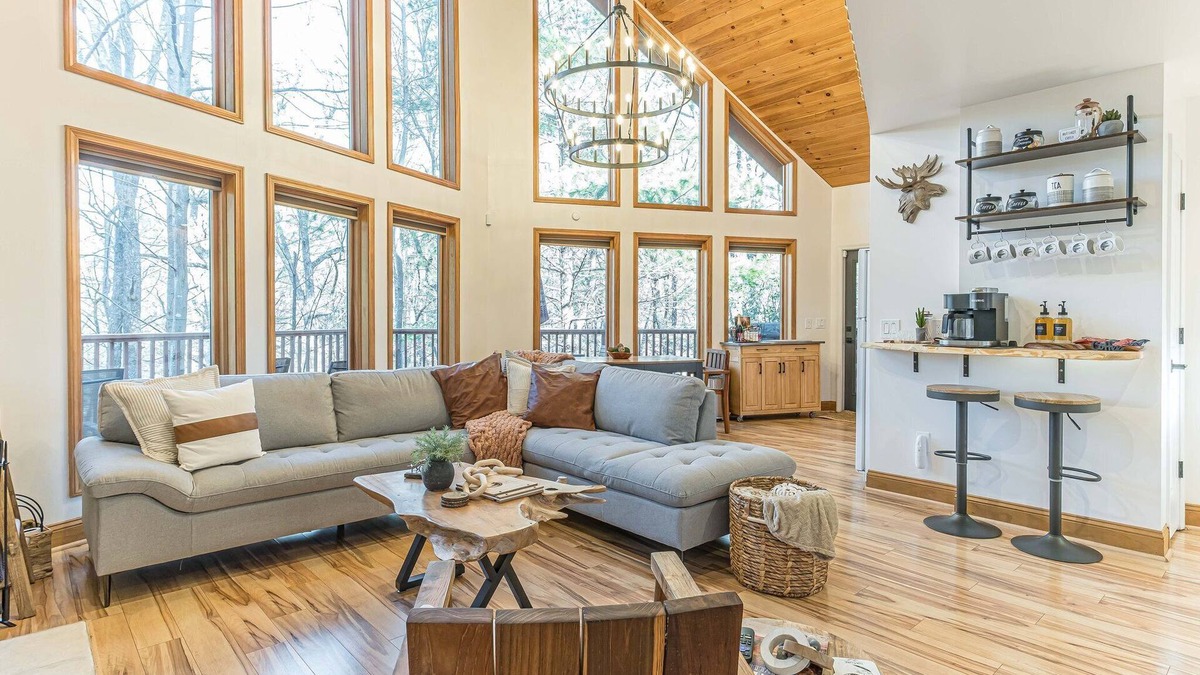 Sautee Nacoochee Cabin | Nature Retreat - Dream Cabin in Helen, GA