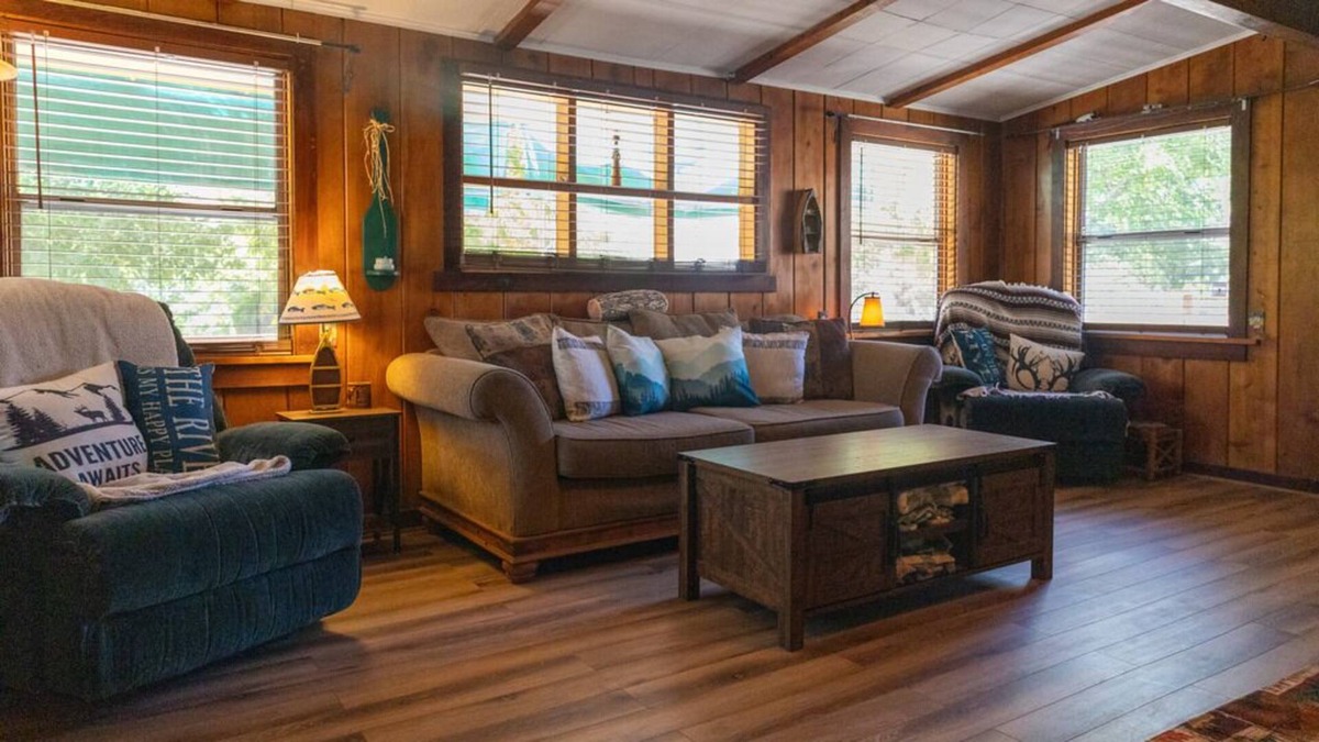 Sequoia National Forest Cabin | Nature's Bounty Cabin: Explore, Relax, Reconnect