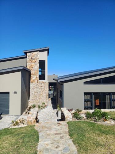 Betty's Bay Apartment | Nature's Nest
