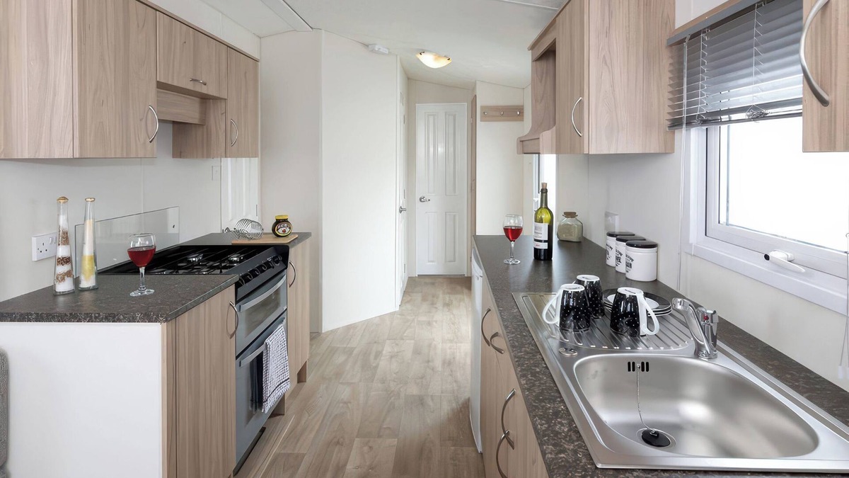 Great Billing Cottage | NATURE'S NOOK - BILLING AQUADROME in Billing Aquadrome Holiday Park