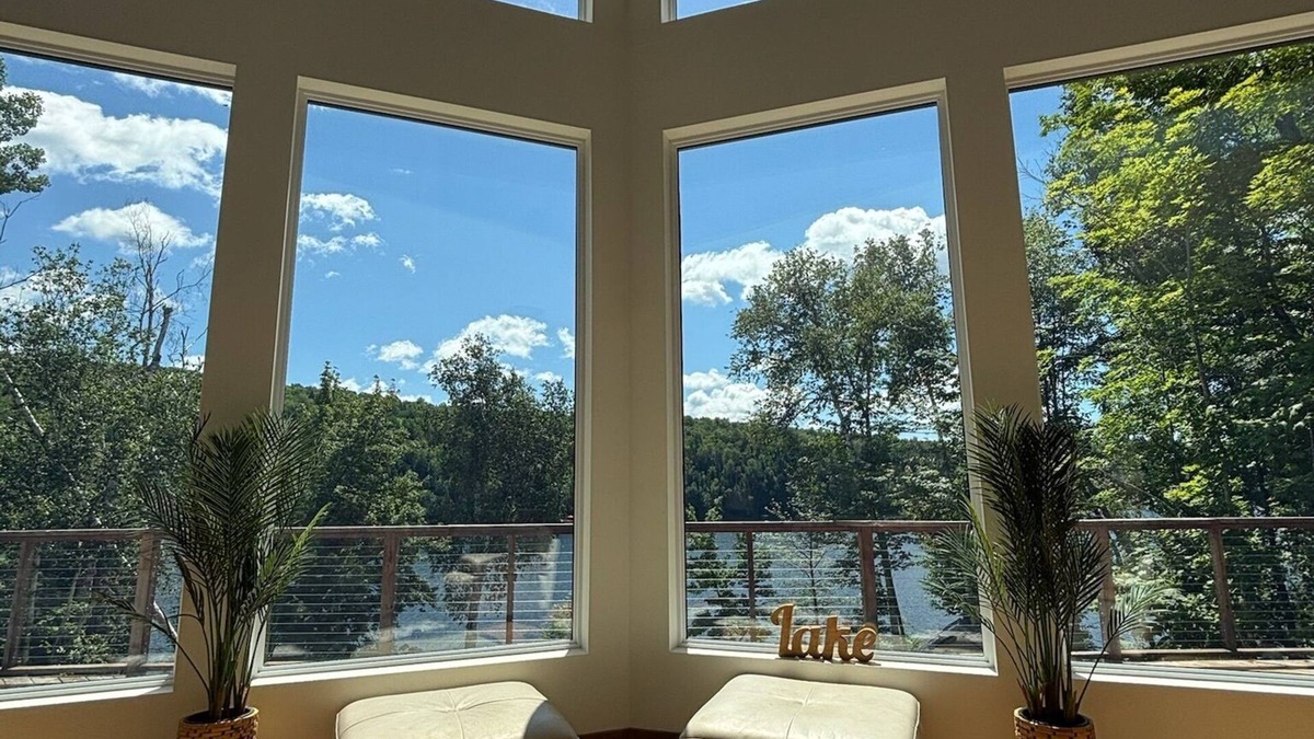 La Conception House | Nature's Paradise Luxury Lakeside Retreat SPA