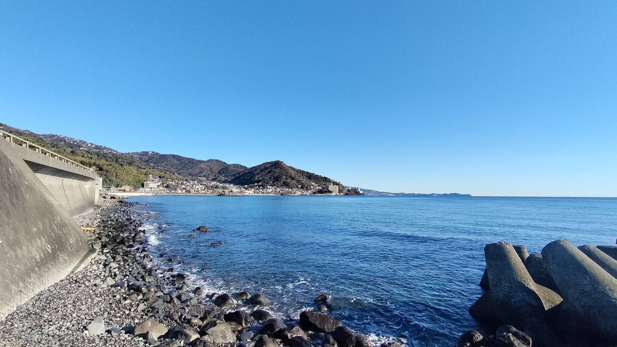 Atami Villa | Nature Township with hot spring, BBQ available, sea view, 2-6 people available (WI-FI), 15 min. from Atami station.