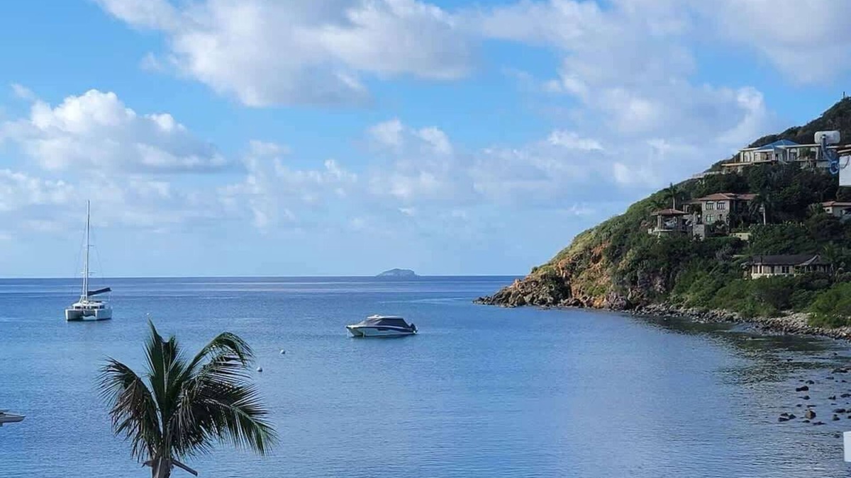 Estate Chocolate Hole and Great Cruz Bay Villa | Nautilus-Beach Front, Family Friendly, Prime Locale