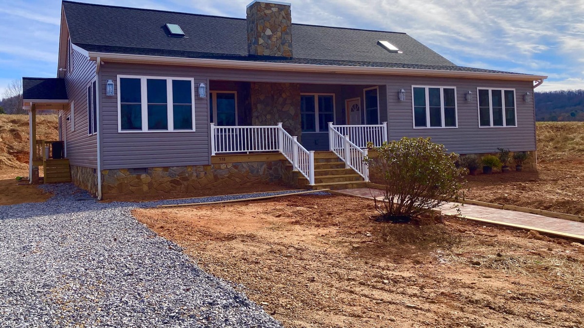 Roaring River Bed & Breakfast | NC Wine Country Comfort