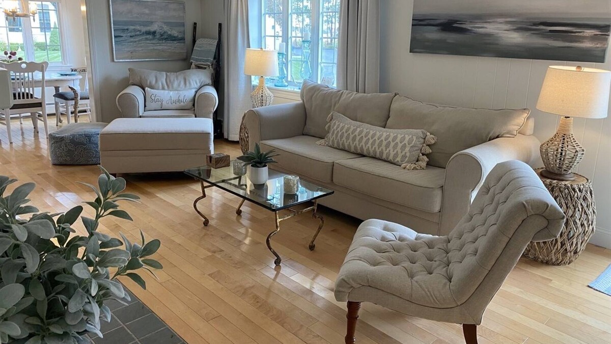 Ogunquit - Wells House | nChic Marsh-View Two Bedroom Three Bathroom six-minute walk to beach!