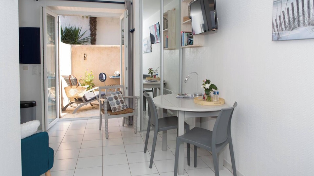 La Flotte House | N°8 - The Diamond Tern