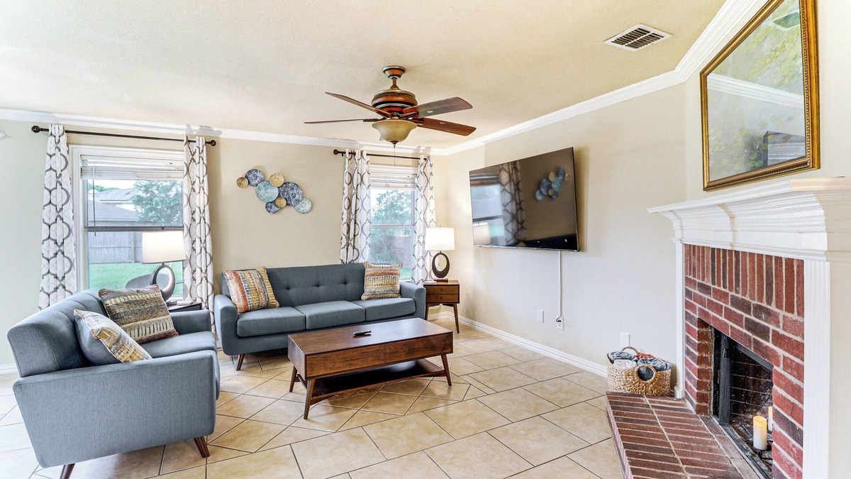 South Arlington House | Near AT&T Stadium & Six Flags: Texas Family Home!
