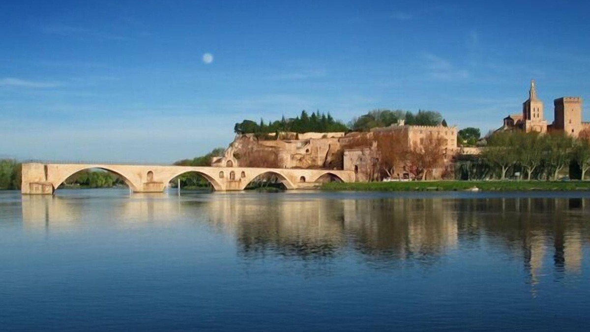 Vedene House | Near Avignon, Provencal House With Swimming Pool, Coeur Des Vignes