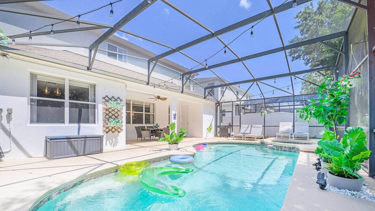 Legacy Park House | Near Disney - 5BR Home - Pool, Hot Tub, & Games!