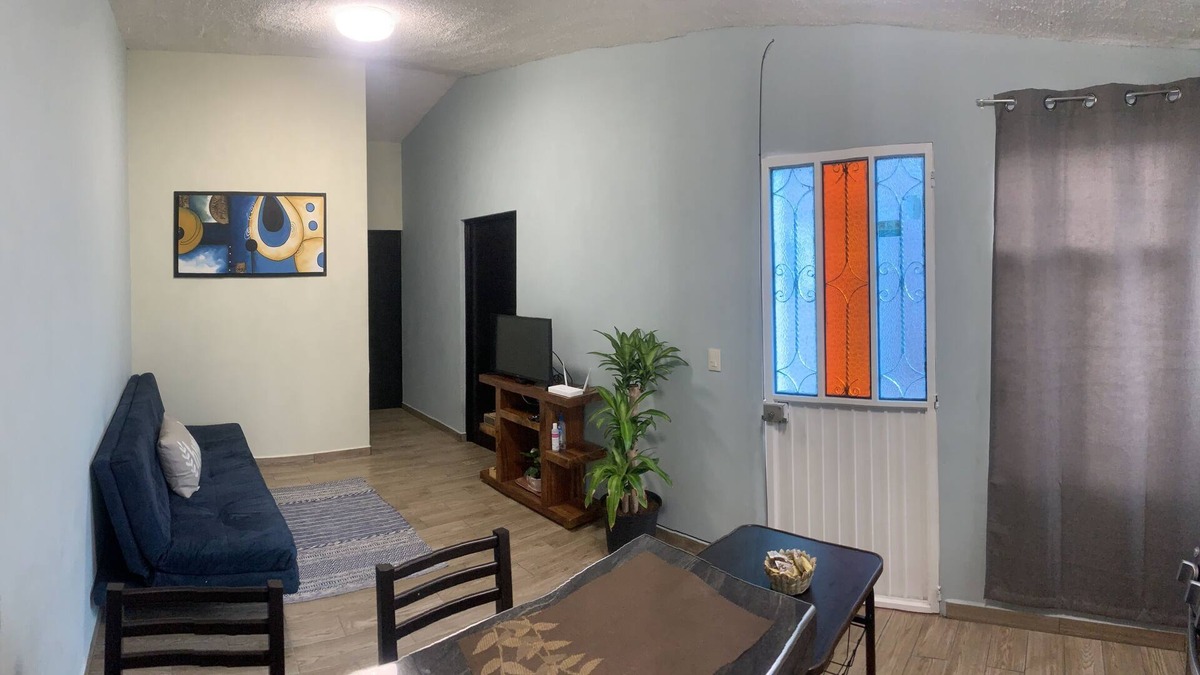 Morelia House | Near downtown/bus station/ public transportation