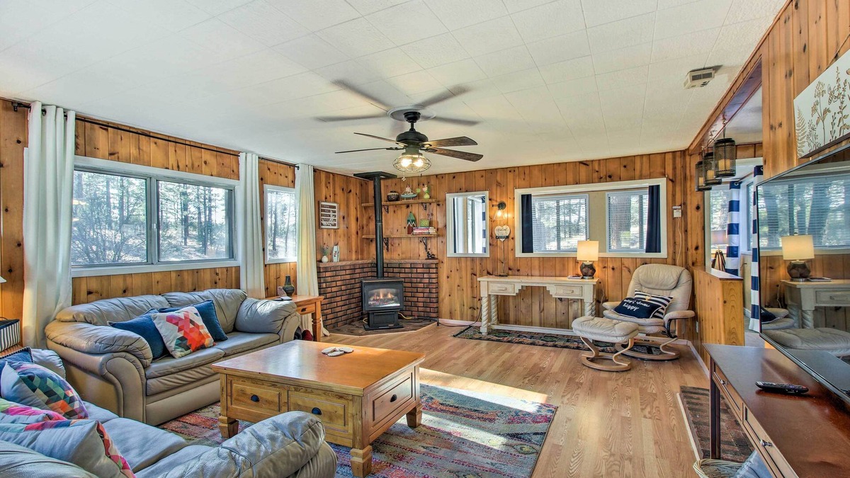 Show Low Cabin | Near Fool Hollow Lake & Trails: Family Cabin