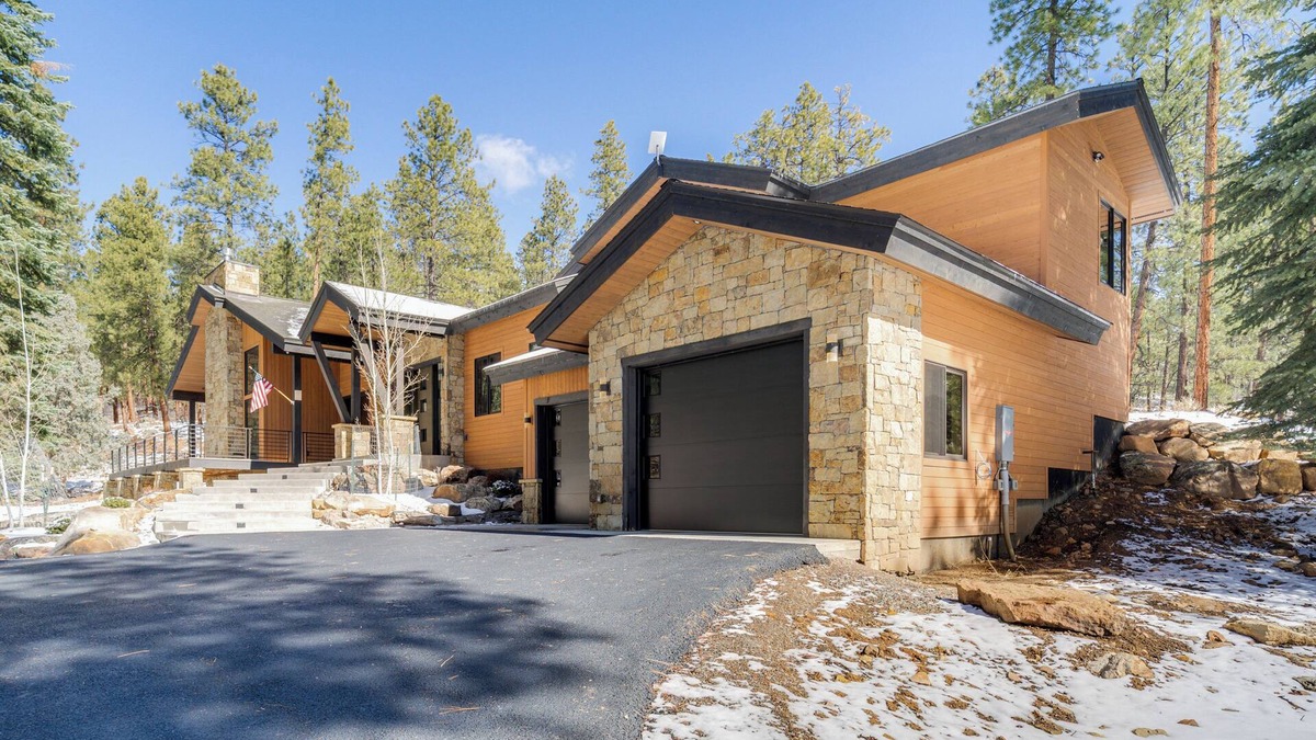 Durango - Purgatory House | Near Hiking: Luxury Getaway w/Deck in Durango!