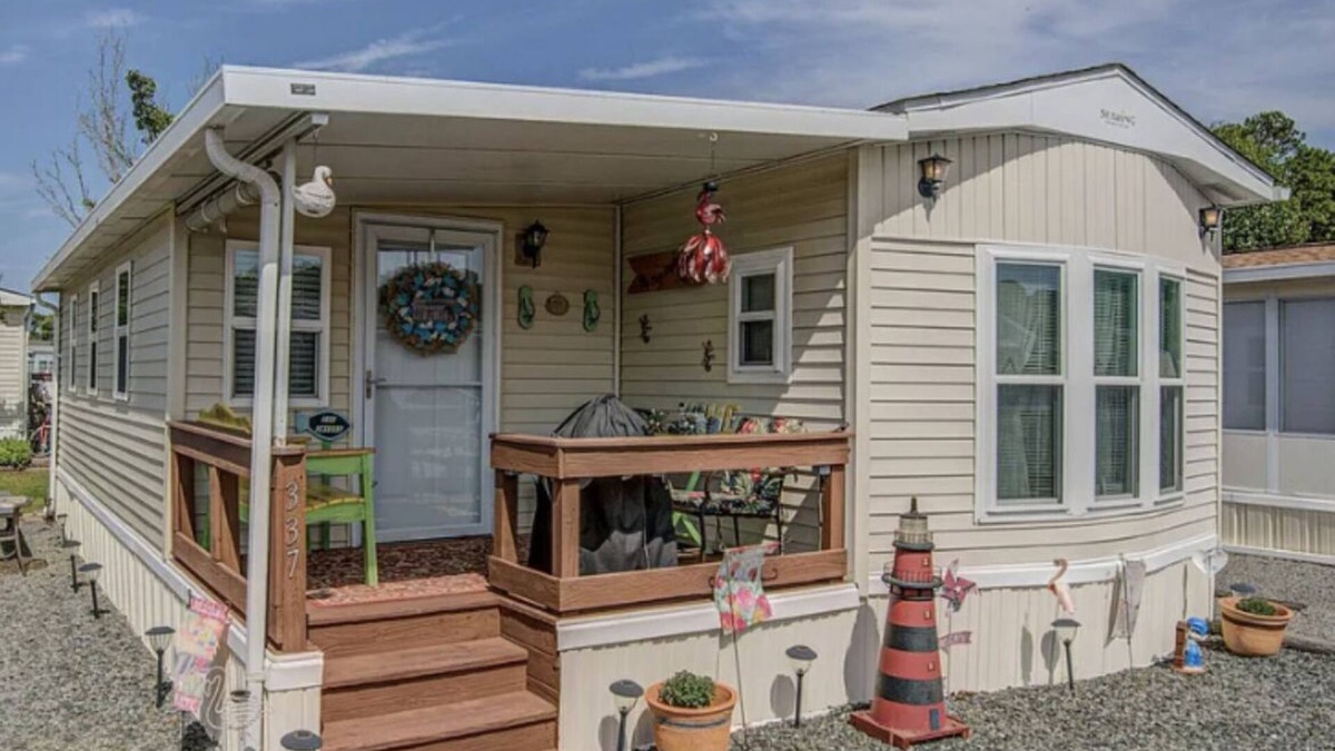 Ocean Pines House | Near it all OC beaches,Assateague island.Family-friendly white horse park