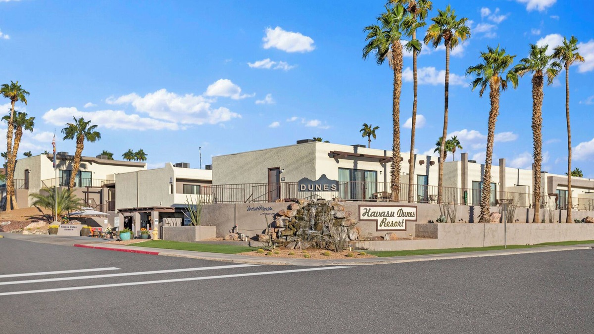 Lake Havasu City Resort | Near Lake Havasu, 1BR w/Whirlpool Tub at Top-Rated Resort, Pool & FREE WIFI
