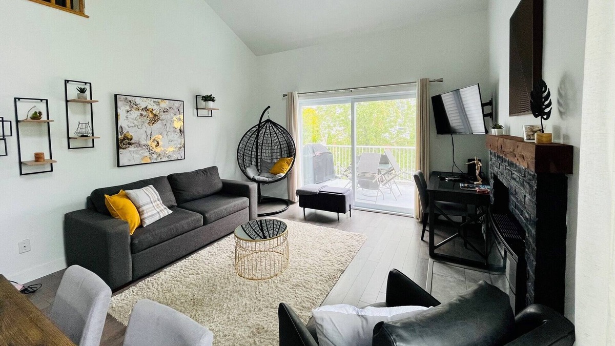 Magog Condo | Near Lake Memphremagog and Mount Orford