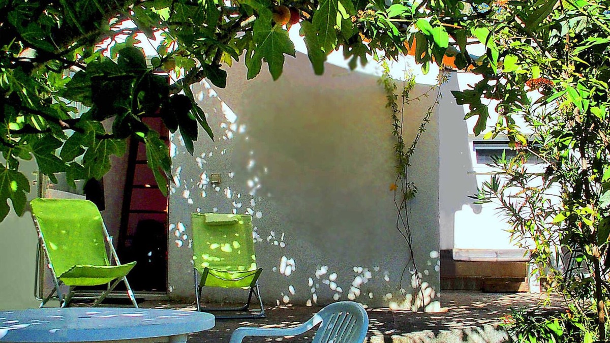 Grabels Apartment | Near Montpellier, quiet studio apartment
