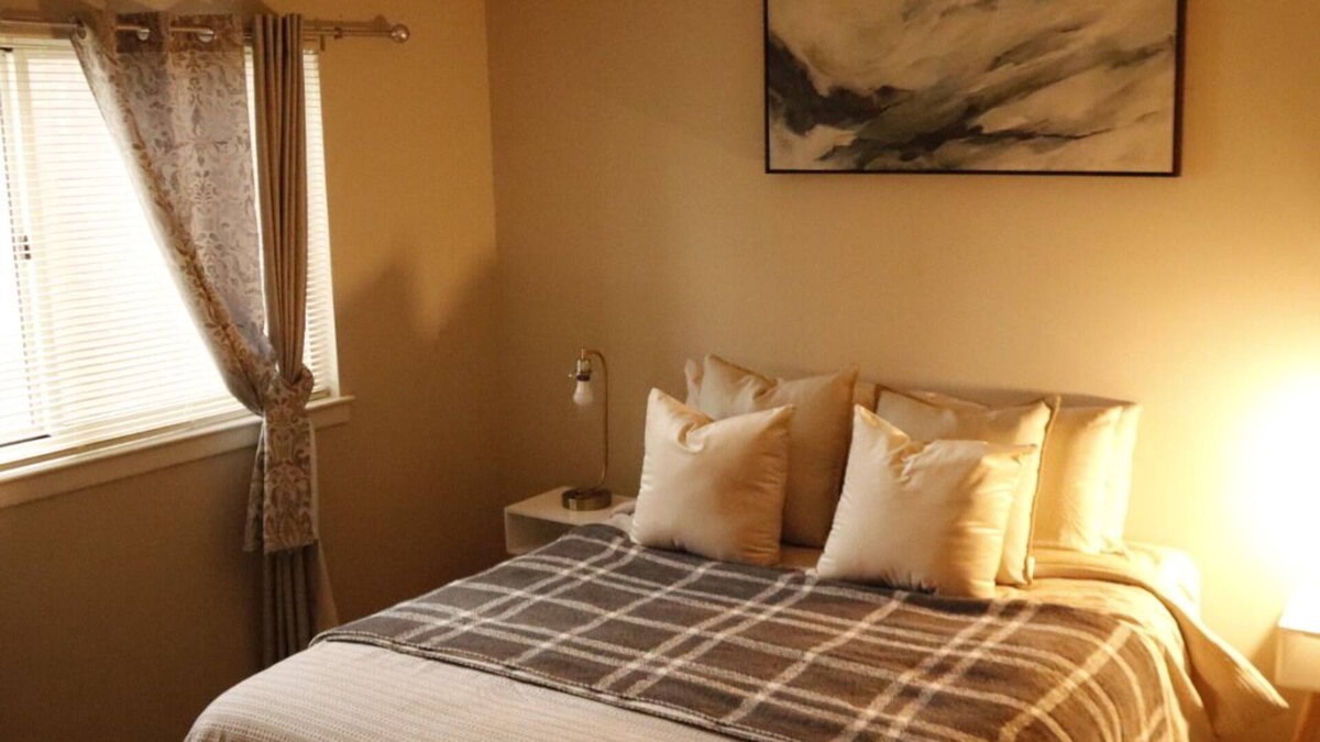 Rockville Apartment | Near pike & rose