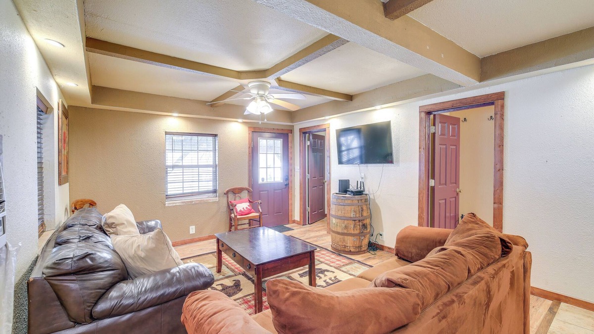 Ragland Cabin | Near Riding Trails for ATVs: Cabin in Delbarton