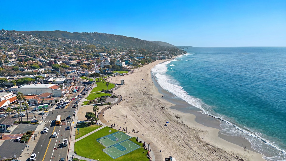 Laguna Beach Hotel | Near shops, restaurants, Main Beach, attractions.