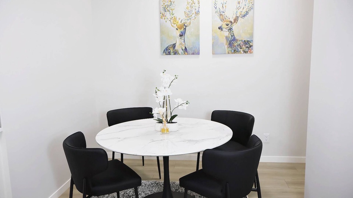 Calgary Condo | Near the Airport, Brand New 2-bedroom Guest Suite in Livingston, NE, Calgary