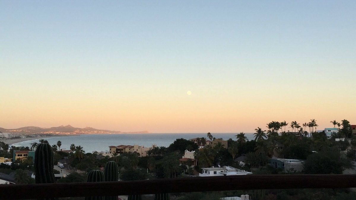 San Jose del Cabo Apartment | Near the best Surf beaches in San Jose del Cabo!