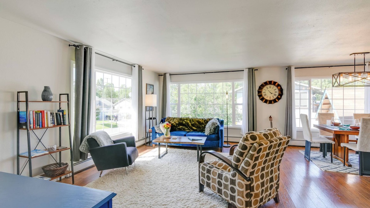 Scenic Foothills Apartment | Near Trails & Town: Anchorage Apt w/Shared Yard