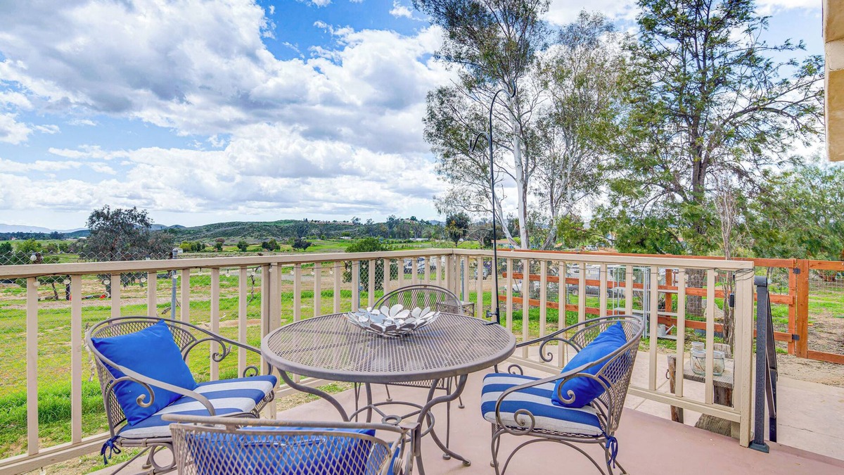 Menifee House | Near Wineries & Dining: Exquisite Menifee Home!