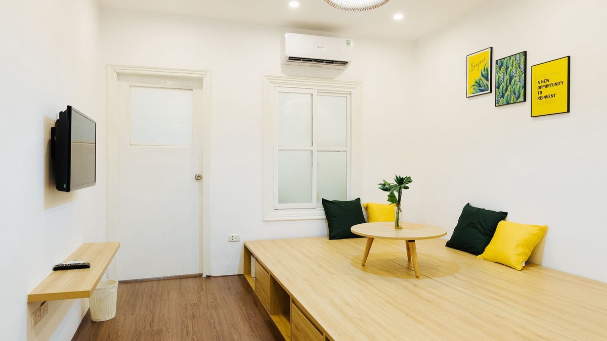 French Quarter House | Nearby Old Quarter - center in Hanoi, Convenient Aparterment