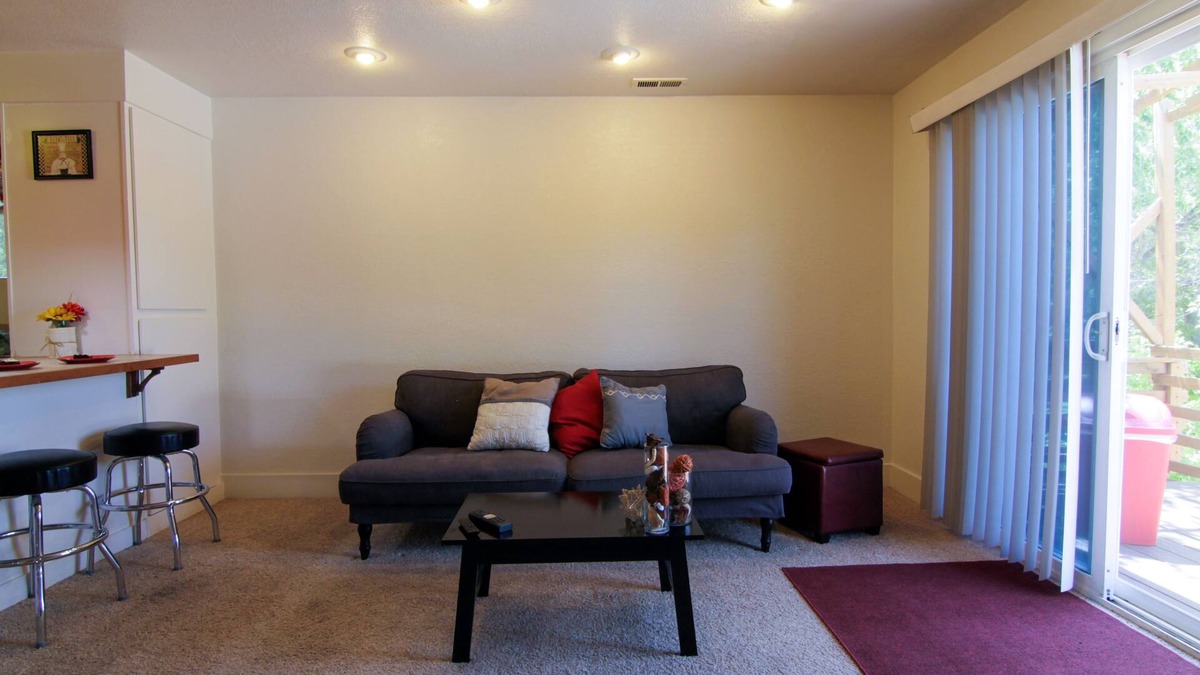 Ogden Apartment | Nearby Snowbasin/POWMOW, Outdoor Adventure and Nightlife!