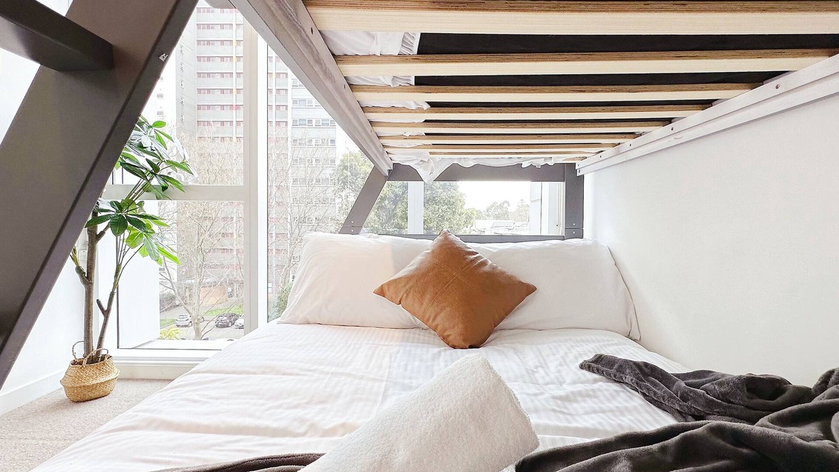 North Melbourne Apartment | NearCity&Train/2B2.5B1C/Woolworths/ArdenGarden2B