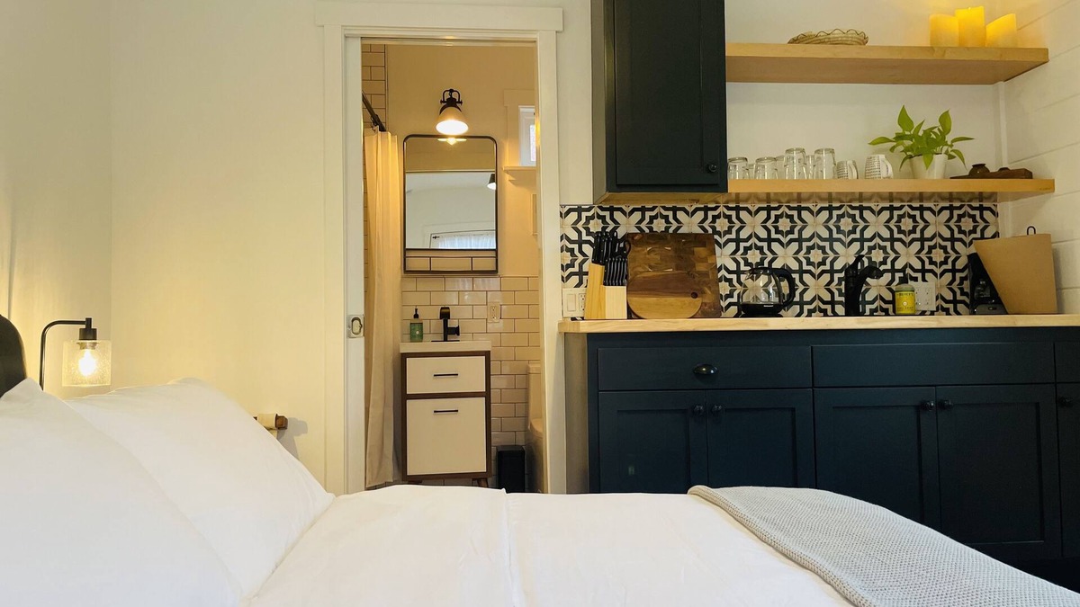 Los Olivos Cottage | Nearest Los Olivos Private Guest Cottage to all Wine Rooms