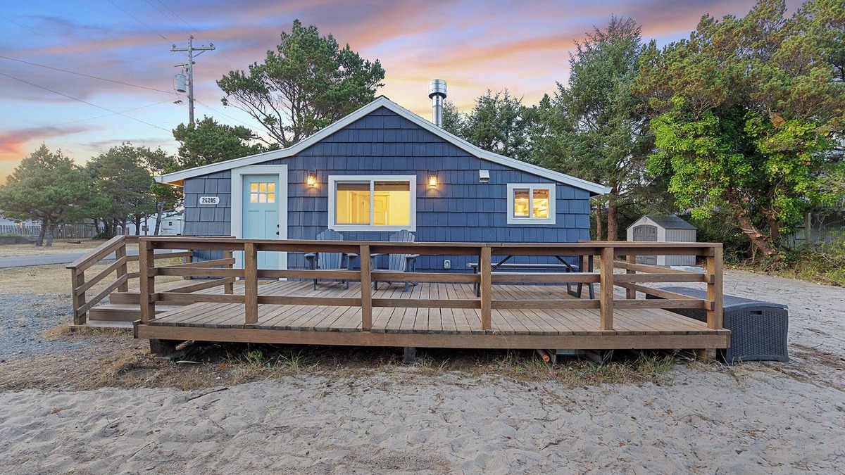 Rockaway Beach Cottage | Nedonna Beach Cottage 2 Miles North of Rockaway Beach Cozy Coastal Stay