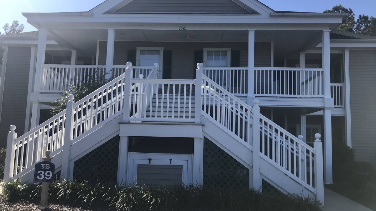 Pawleys Island Condo | Need to get away . Cabin fever got you down. Take a trip to Pawleys Island, SC