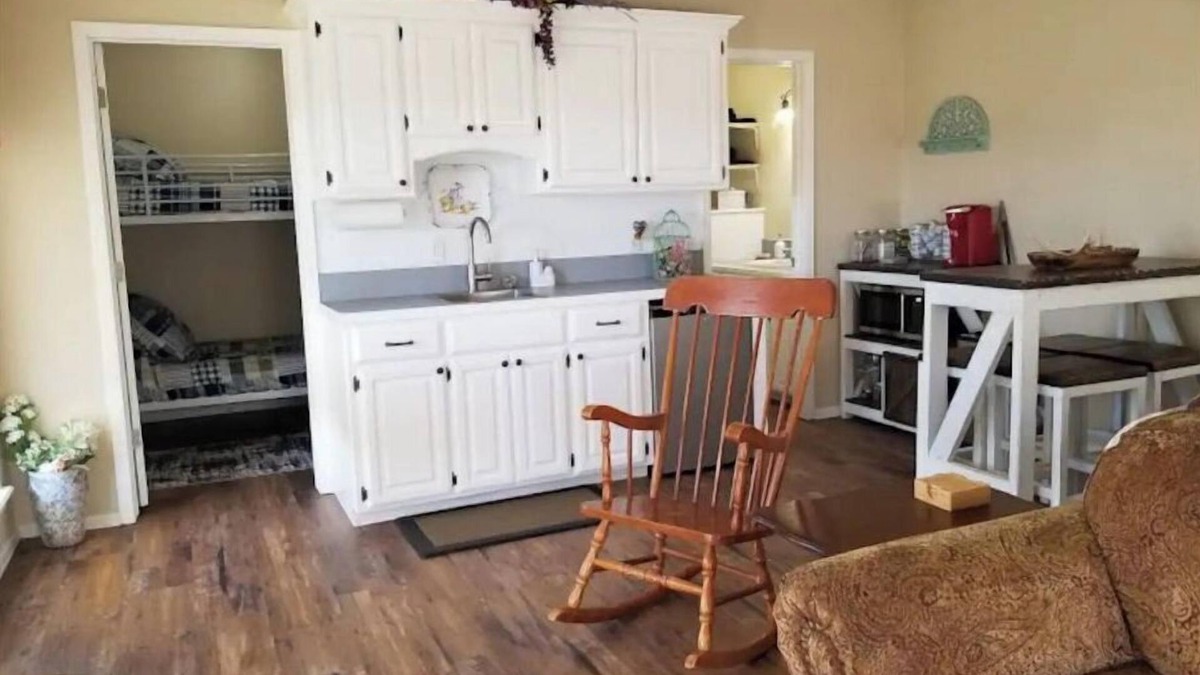 Garvin County House | Need to Unplug and Relax? This is Perfect!