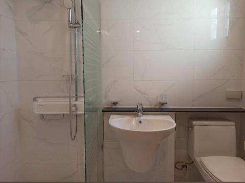 Clark Freeport Villa | Nemo Villa Clark