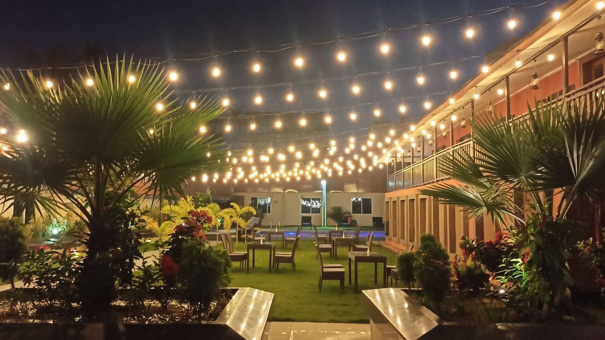 Jhapa Hotel | Nepalirika Hotel Damak