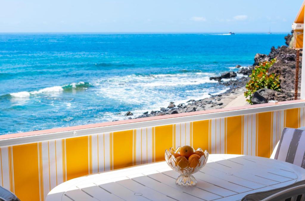 Santiago del Teide Apartment | Neptuno Ocean View, Beach line with Pool