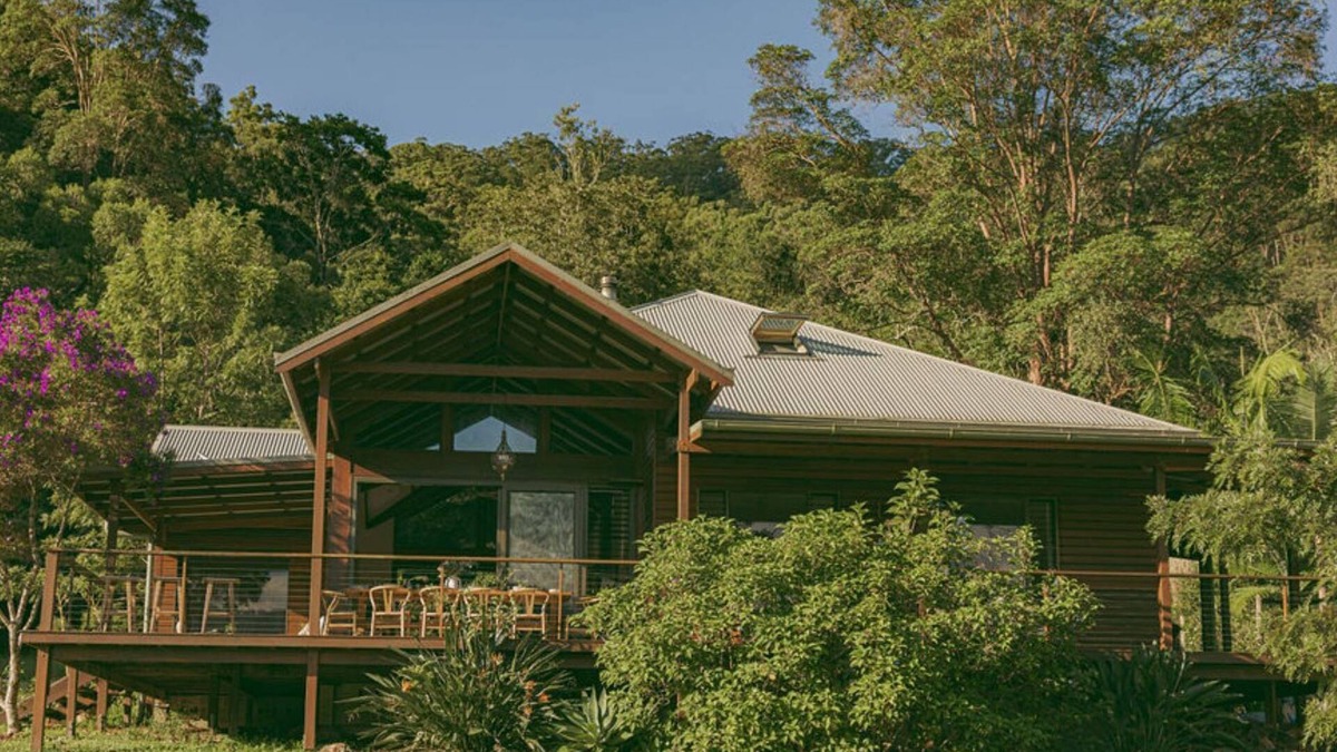 Main Arm House | Nest - Nestled on 35 acres of undulating landscape surrounded by 200 acres of national forest