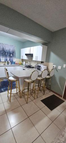 Krugersdorp Apartment | Nestle -me
