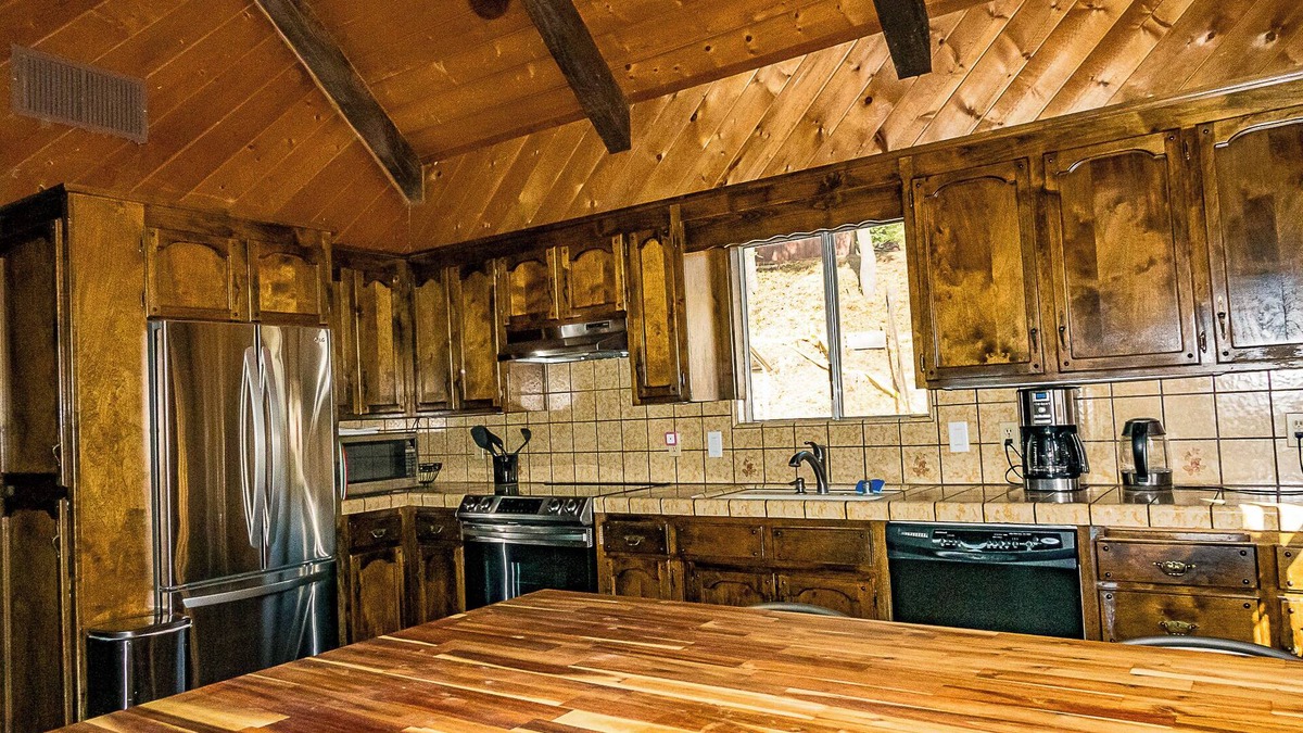 Badger House | Nestled in the forest.